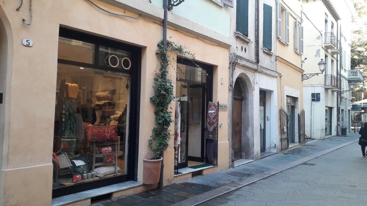 Ferienwohnung Via Guido Panciroli Il Guscio Reggio nell'Emilia Exterior foto